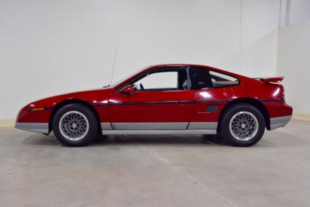 1987 Pontiac Fiero GT Description and Specs